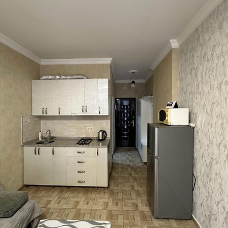 Батуми Центр , Апартаменты 2 Минуты Море Esterno foto